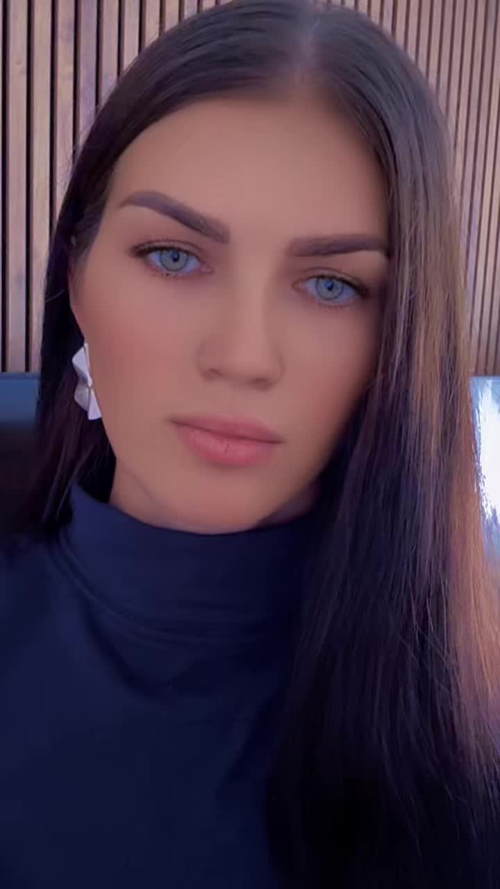 @Elena🦂