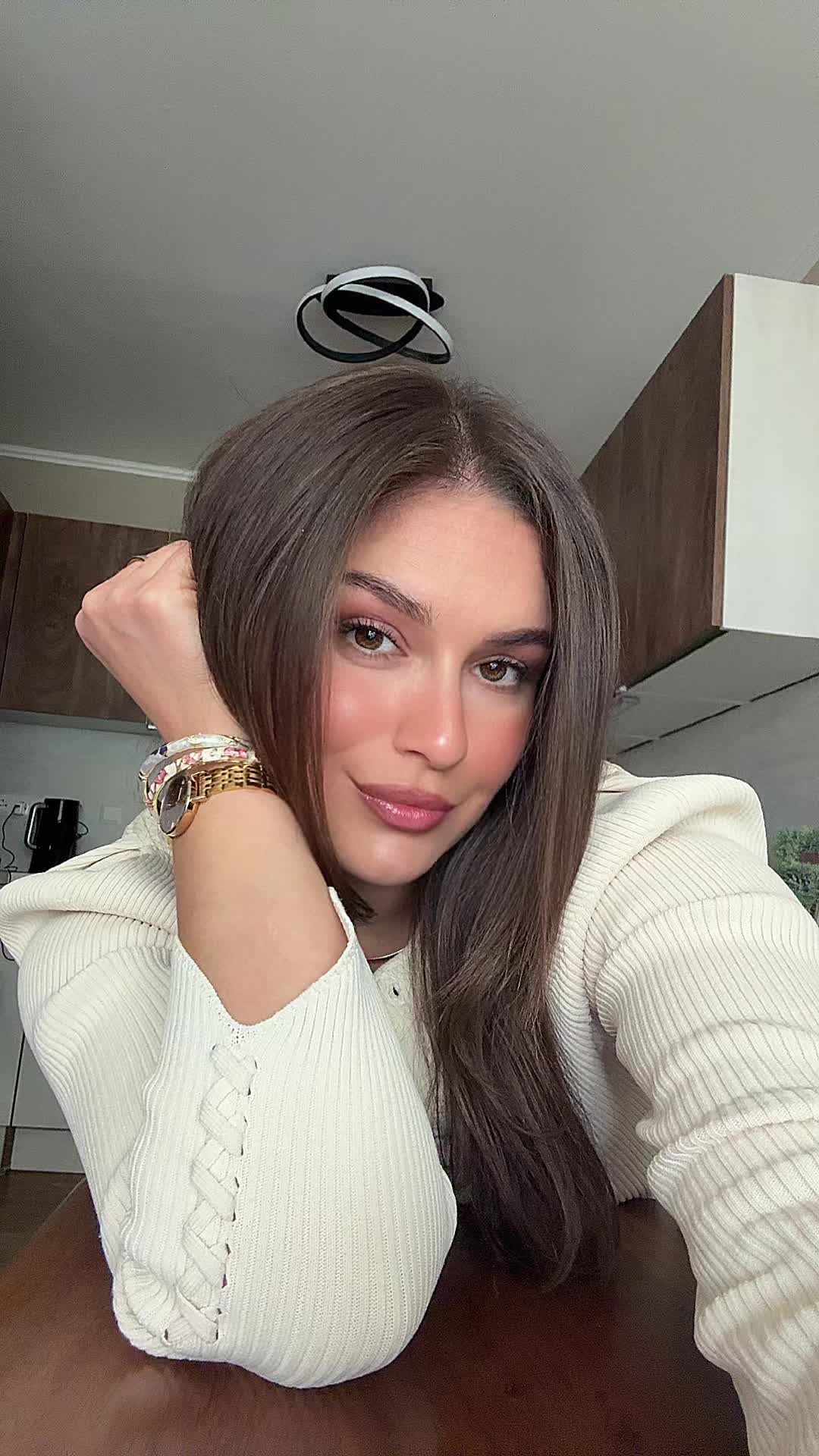 @𝑺 𝑳 𝑨 𝑻 𝑨