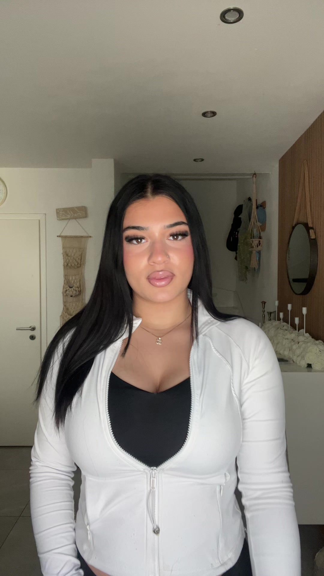 @leylazerotre1