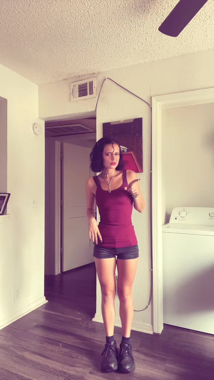 @live.w.trin