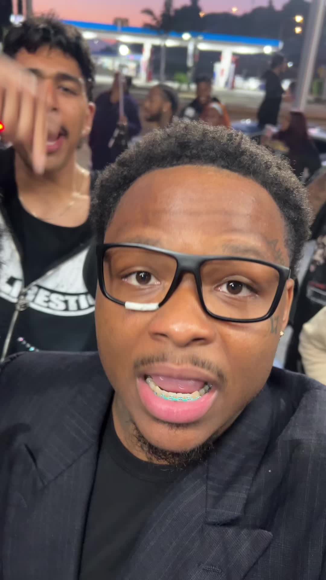 @DKTHEMENACE