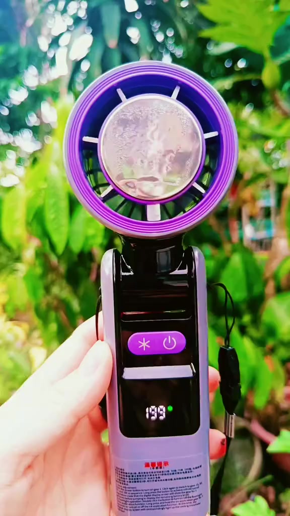 @Lạc Lạc