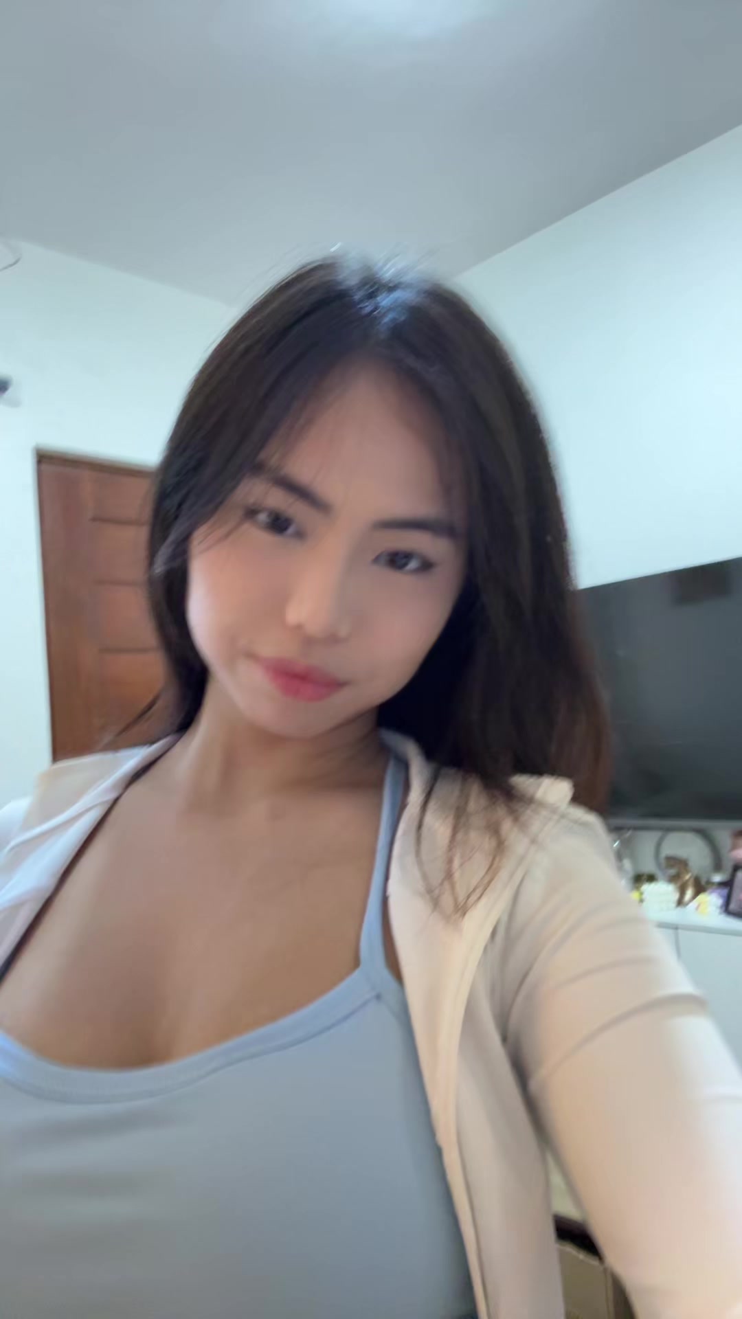 @nicole