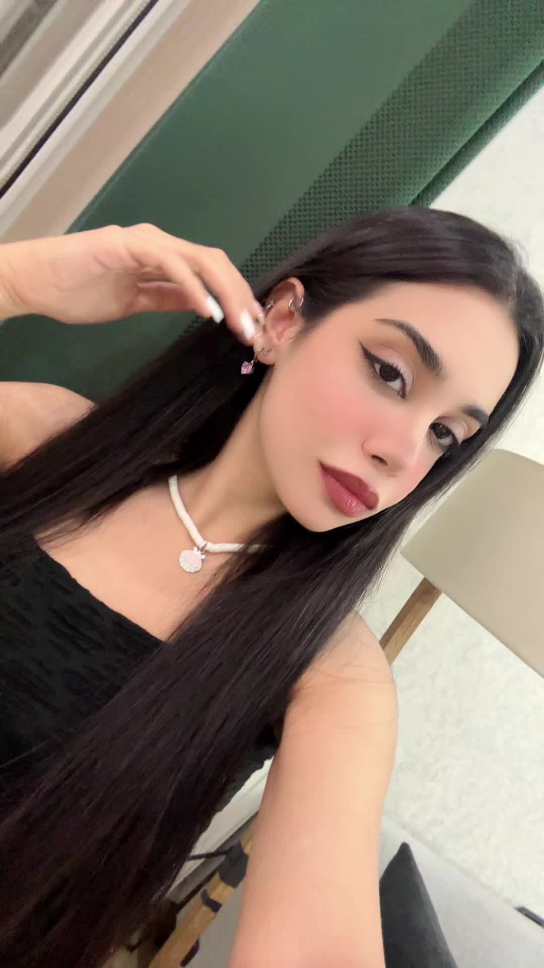 @tanaz
