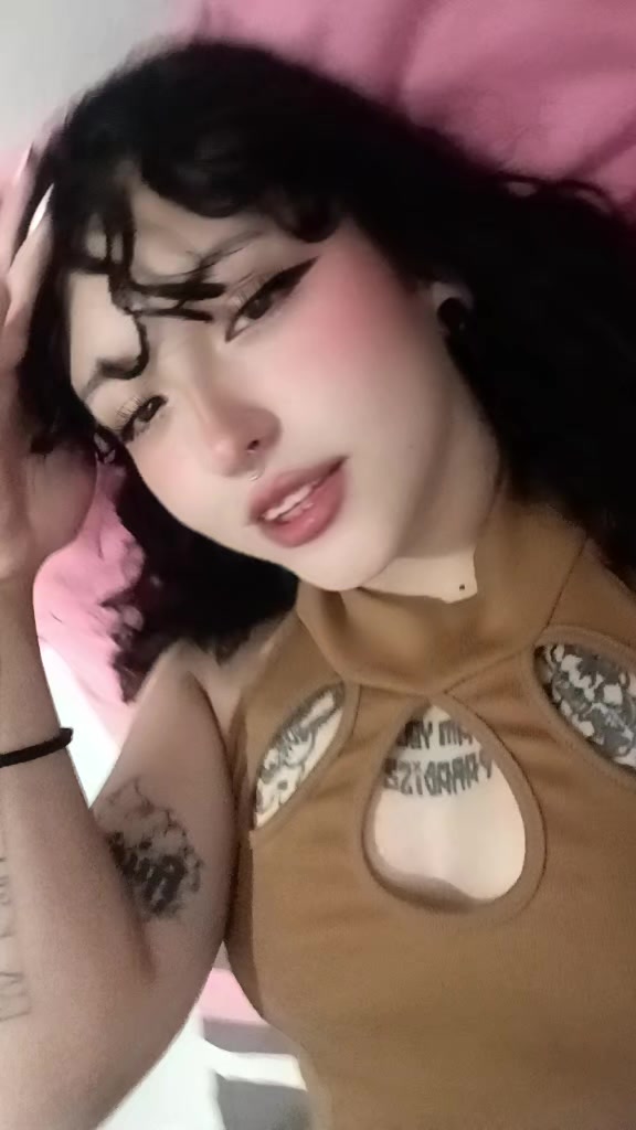 @Súcubo