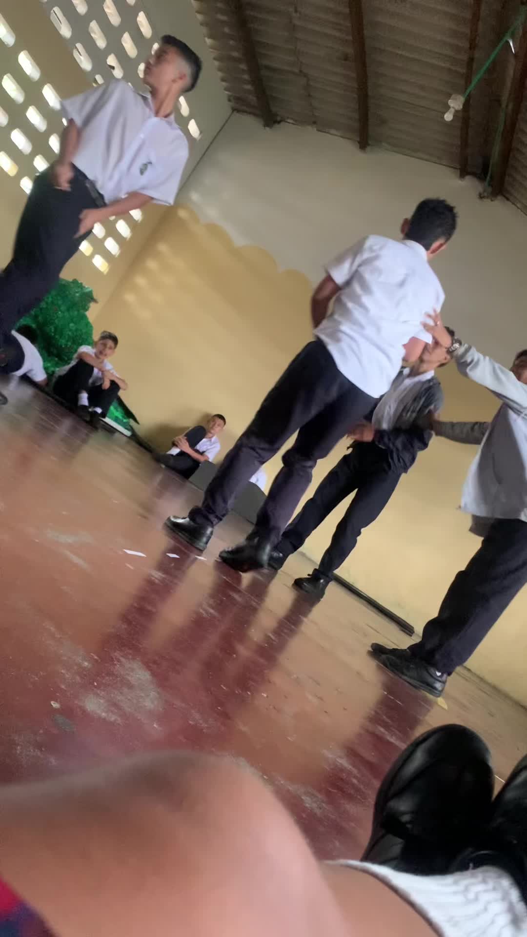@8-A MARCO 🏫📚📝