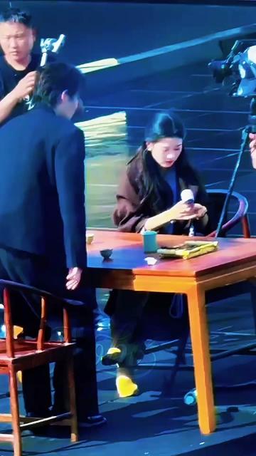 @𝑵𝒐𝒃𝒊 𝑵𝒐𝒃𝒊罗比塔