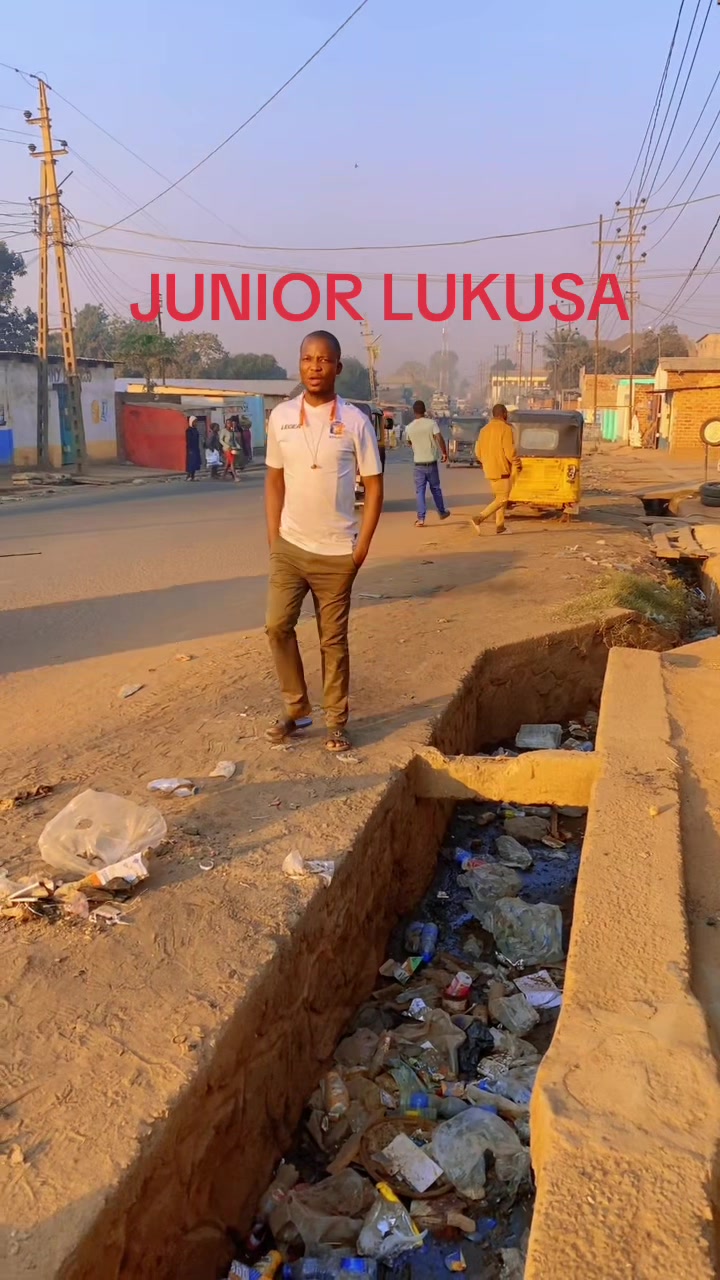 @JUNIOR lukusa