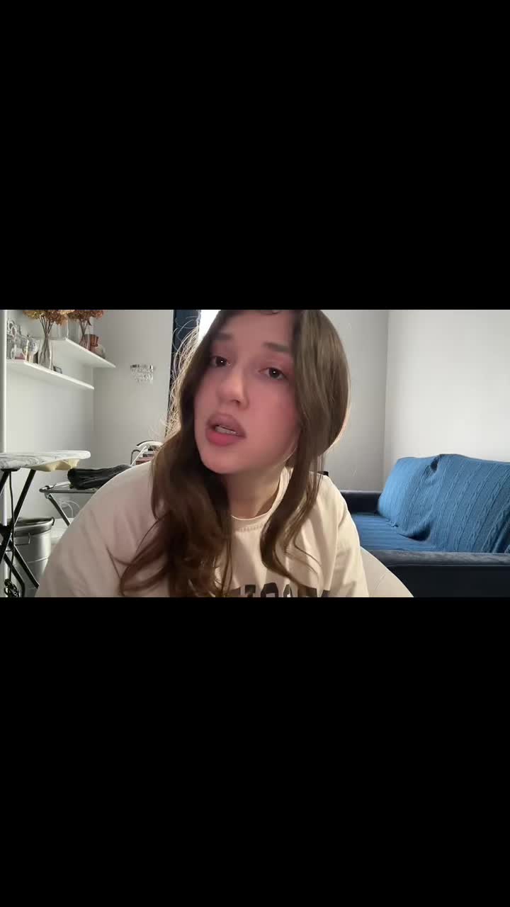 @Nadíne