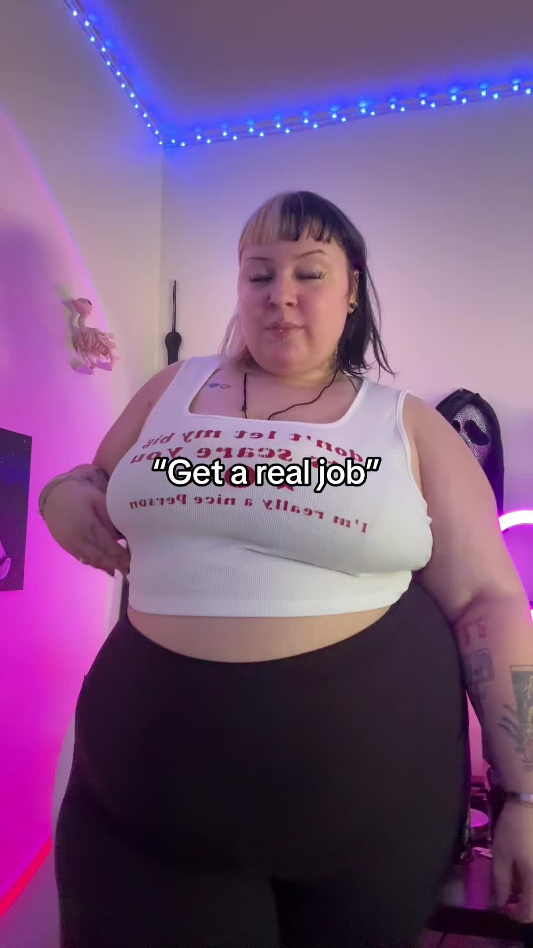 @shantellesworldd