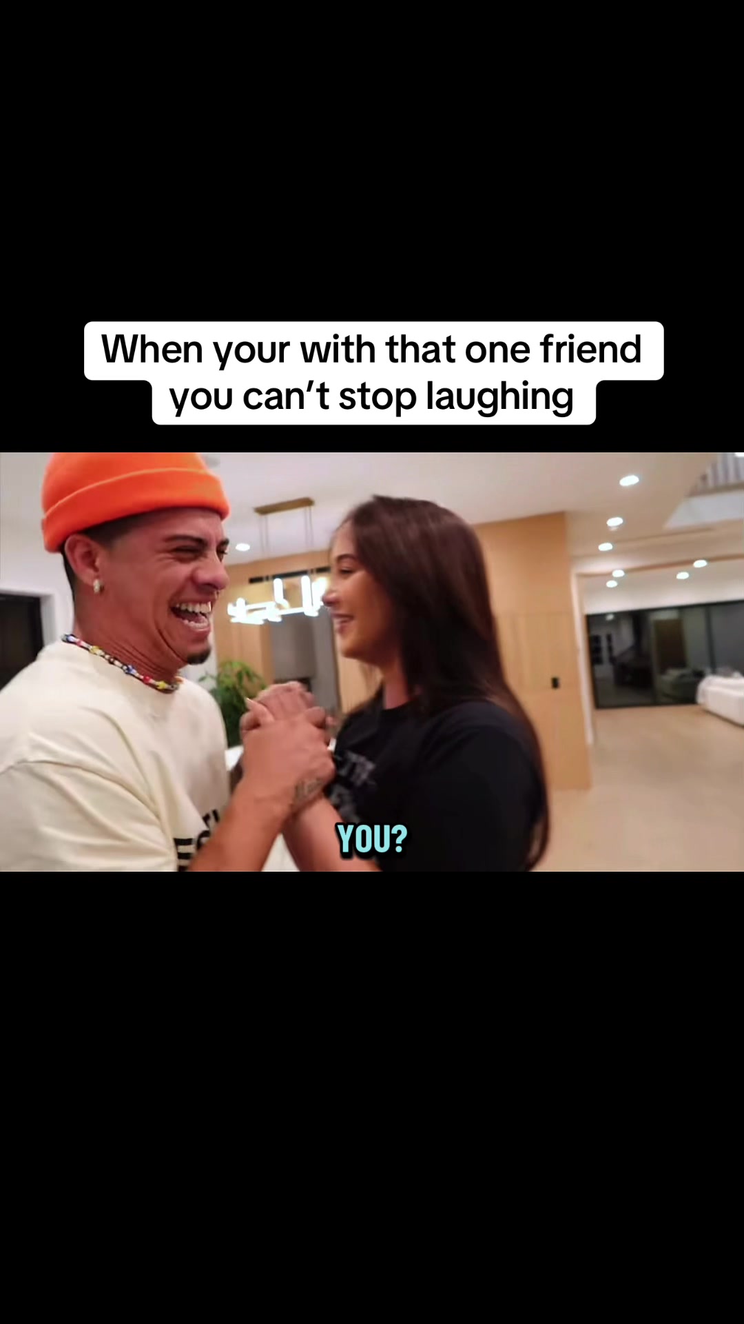 @heyitsellle
