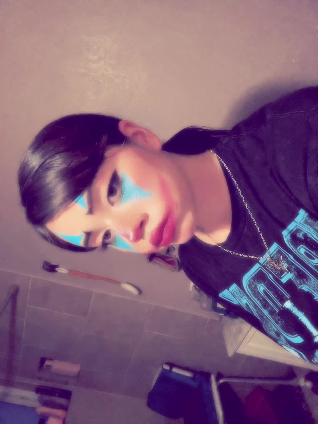 @NeiNeiLifts