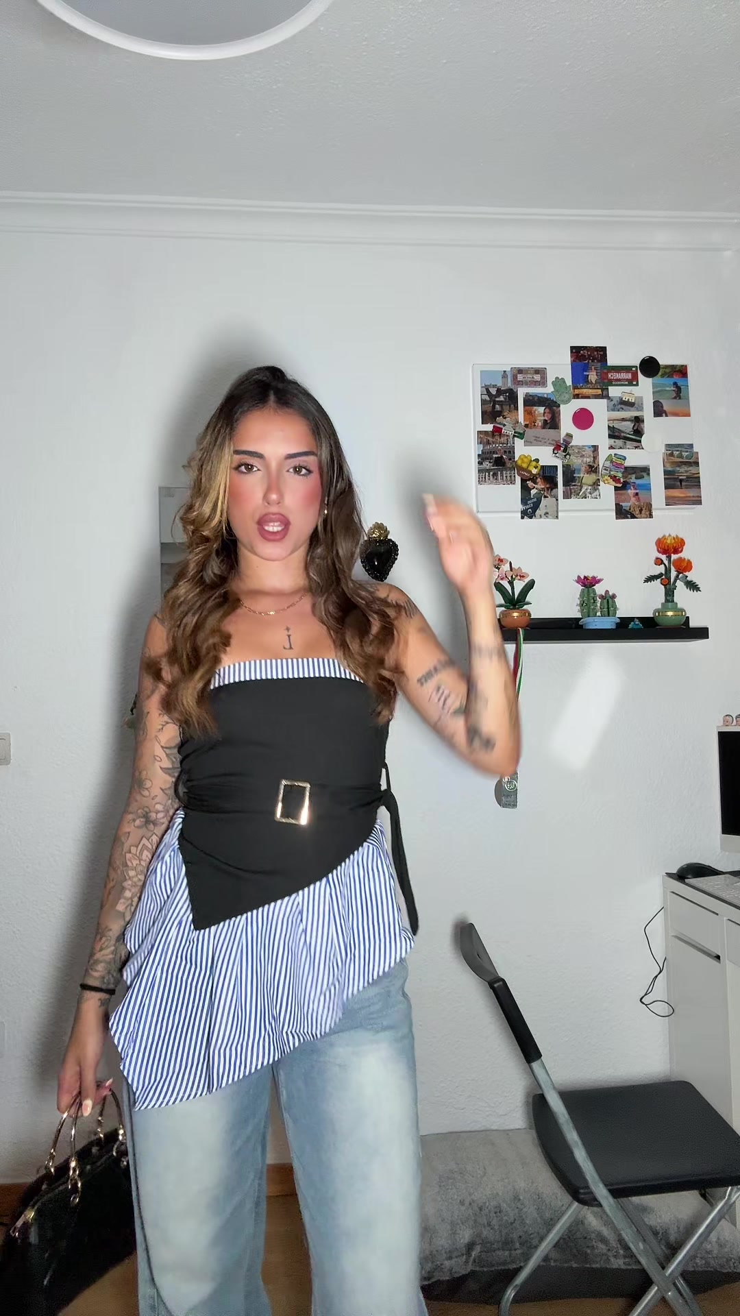 @laurassantoss._