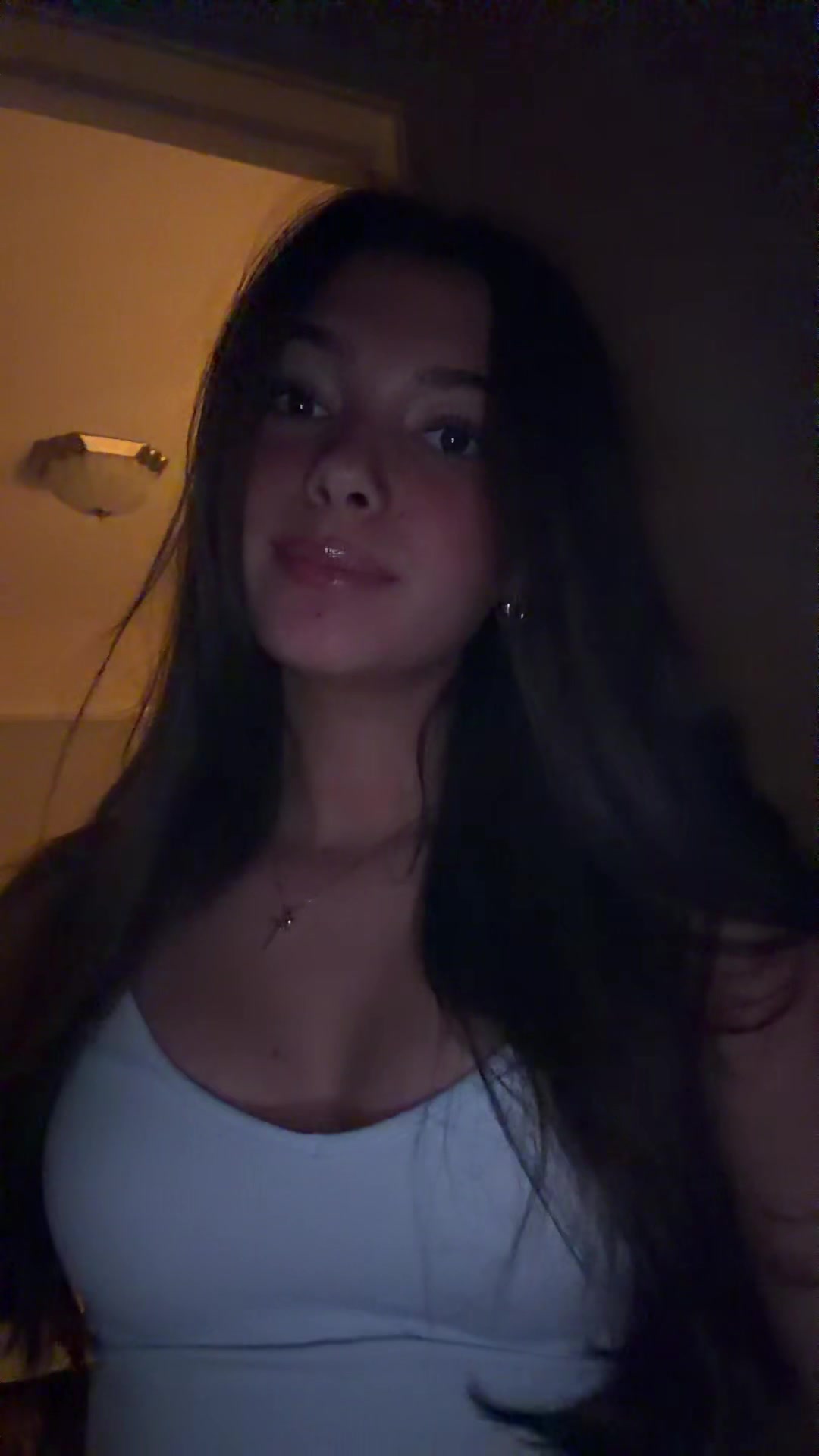 @Mia
