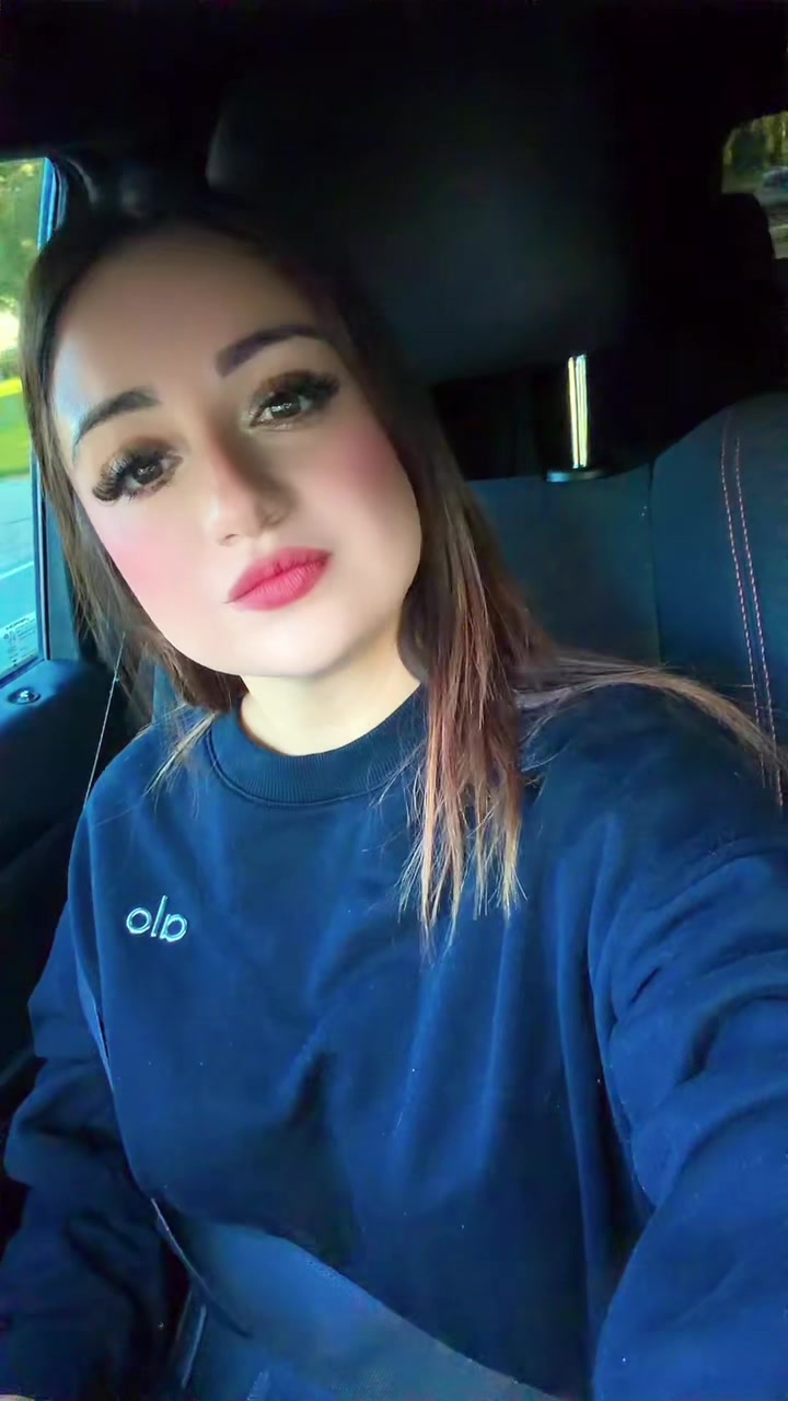 @SparklingDee✨