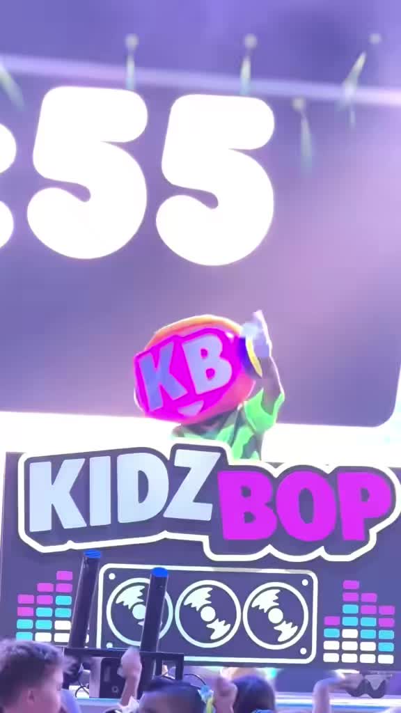 @KIDZ BOP