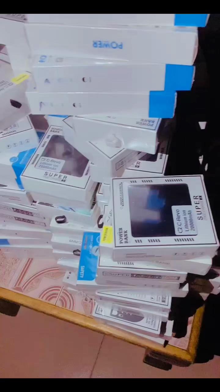 @Jennyempire gadget store