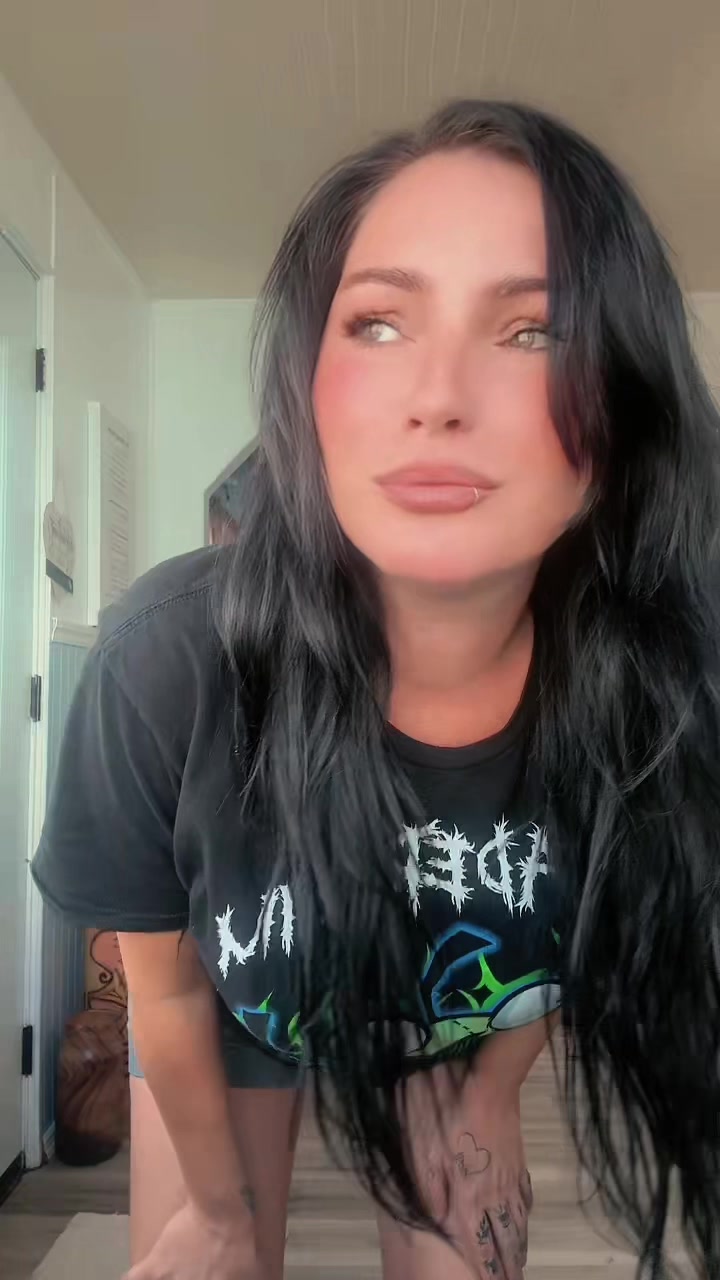 @forbiddenfruitxo