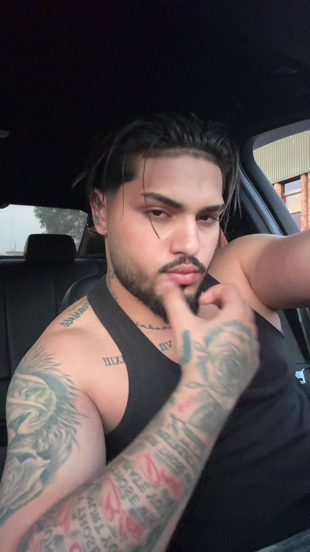 @Oktaviano