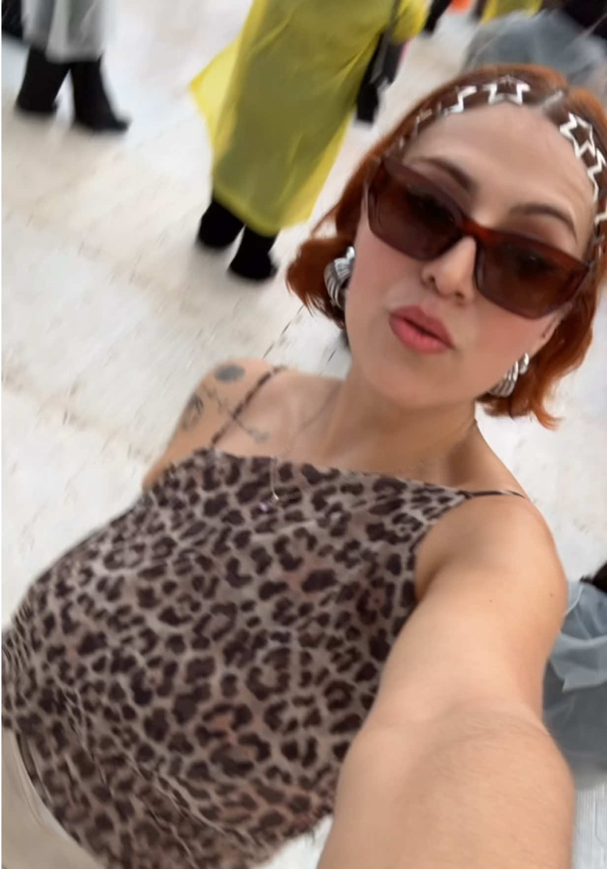@yessjustyess