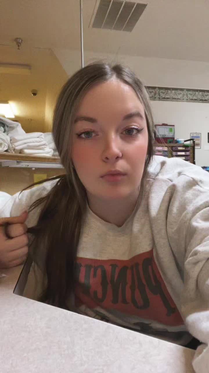 @ella.kellams
