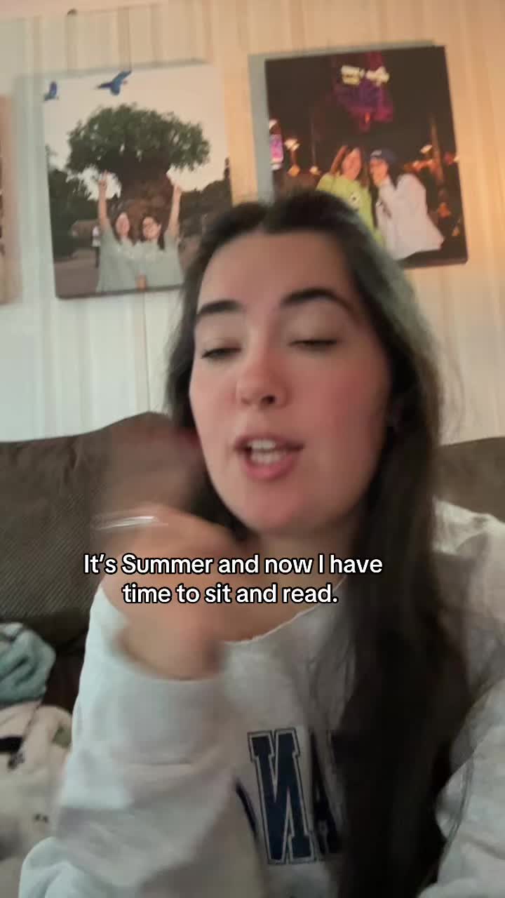@Mads | Booktok 📚