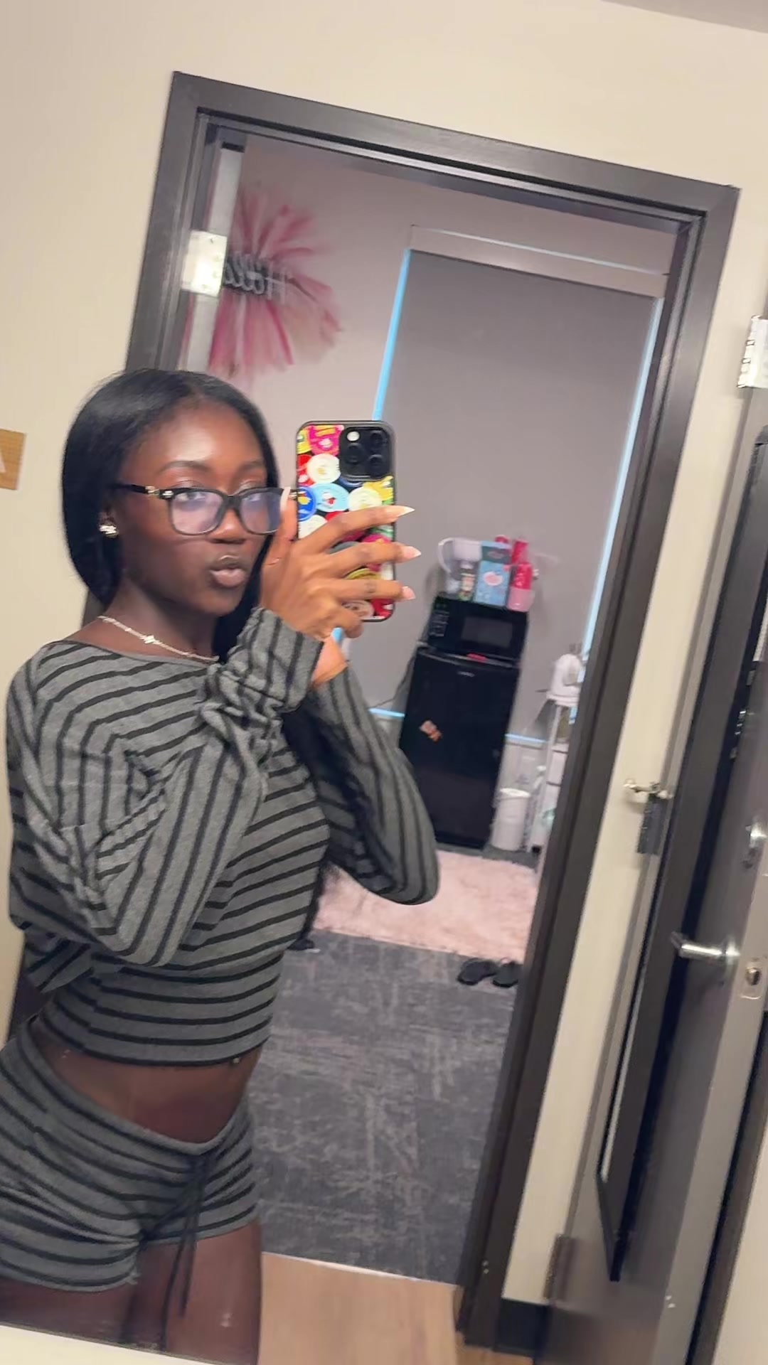 @Uhfeeuh
