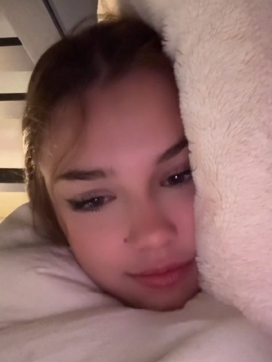 @AnnaWorld🍓