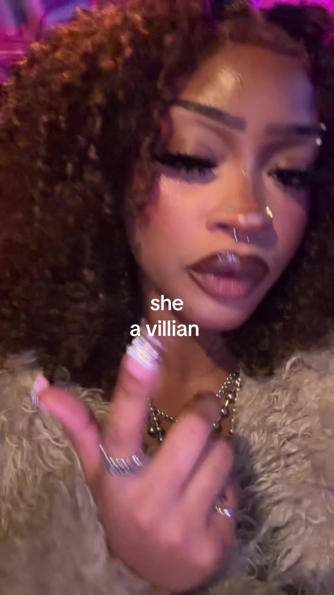 @himynamesunsirae