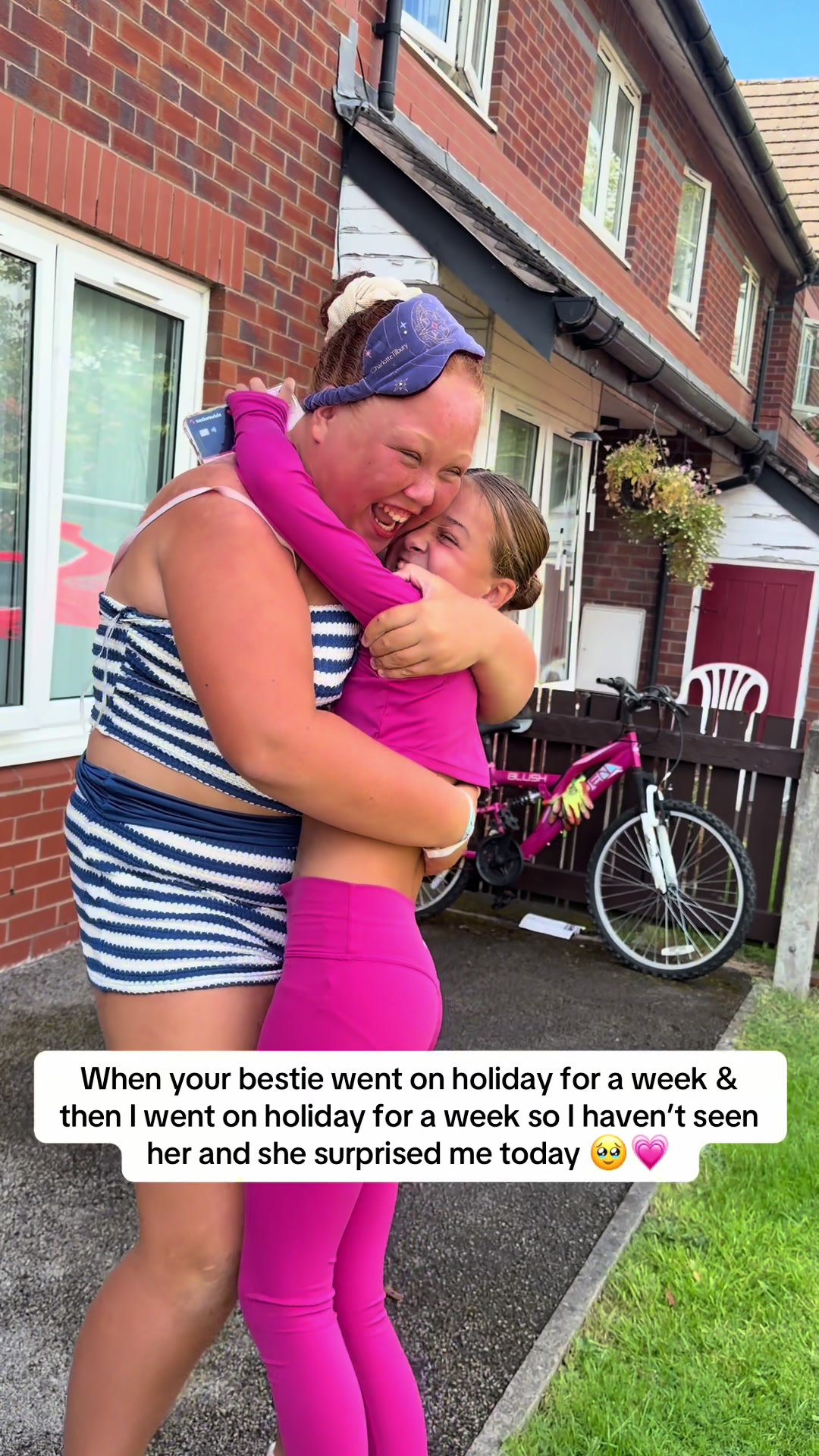 @Laura and Lacey.m.xx