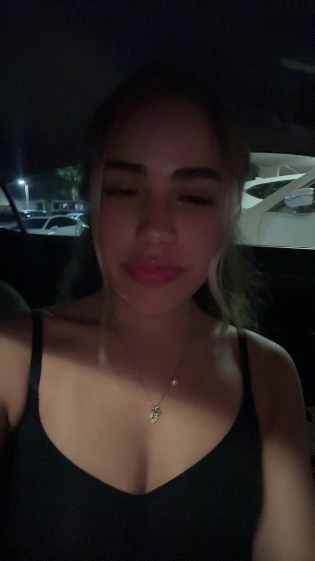 @daniela._xoxo19