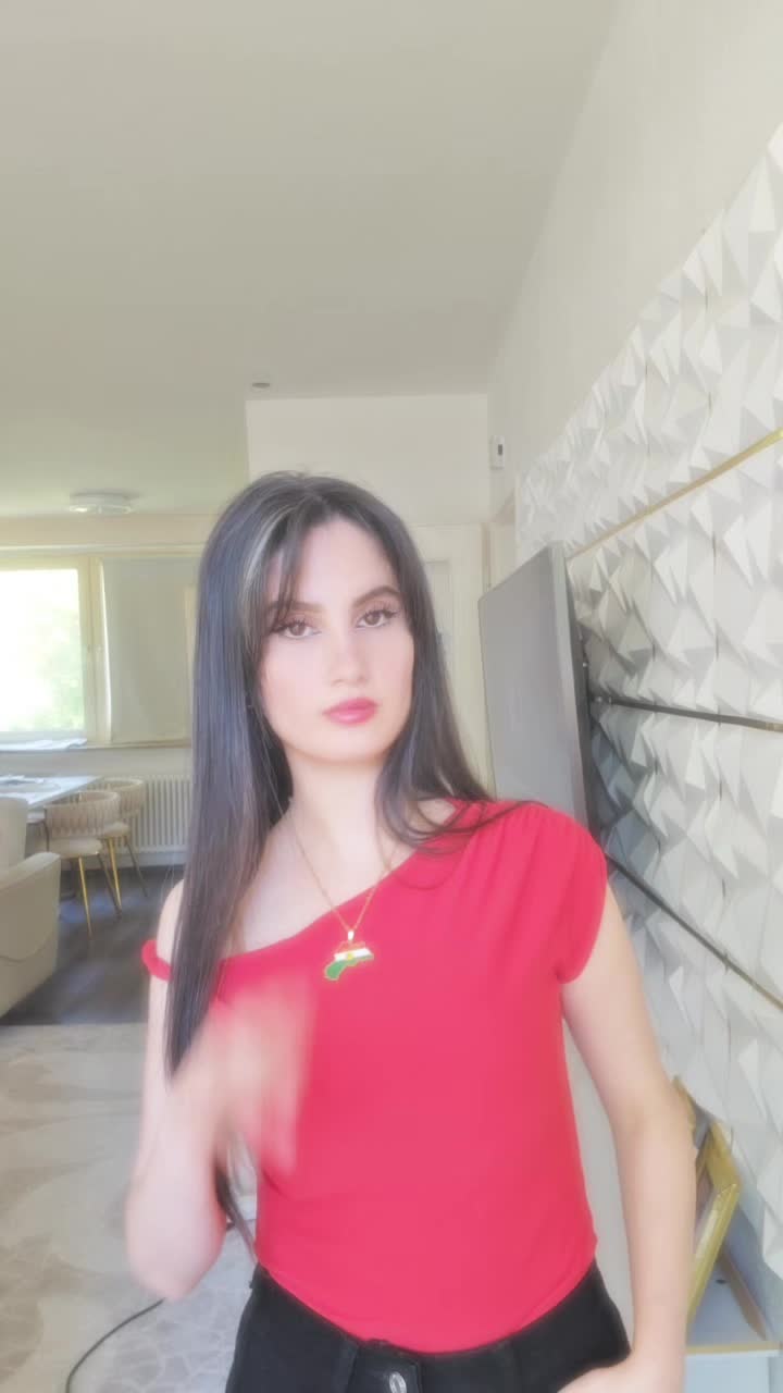 @zozo_afrin366