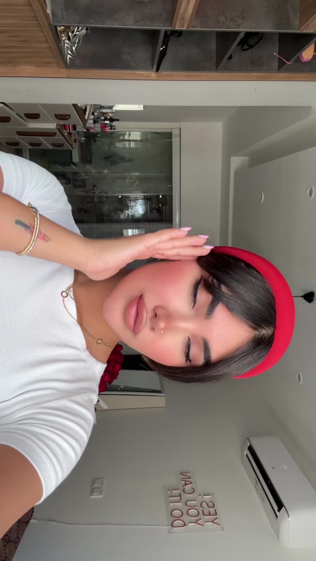 @yasna_moradi