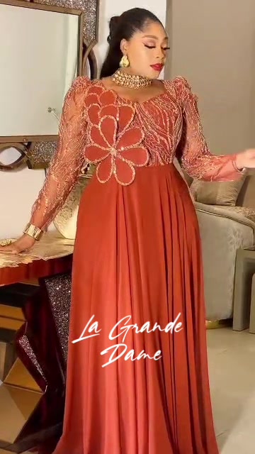@LA GRANDE DAME