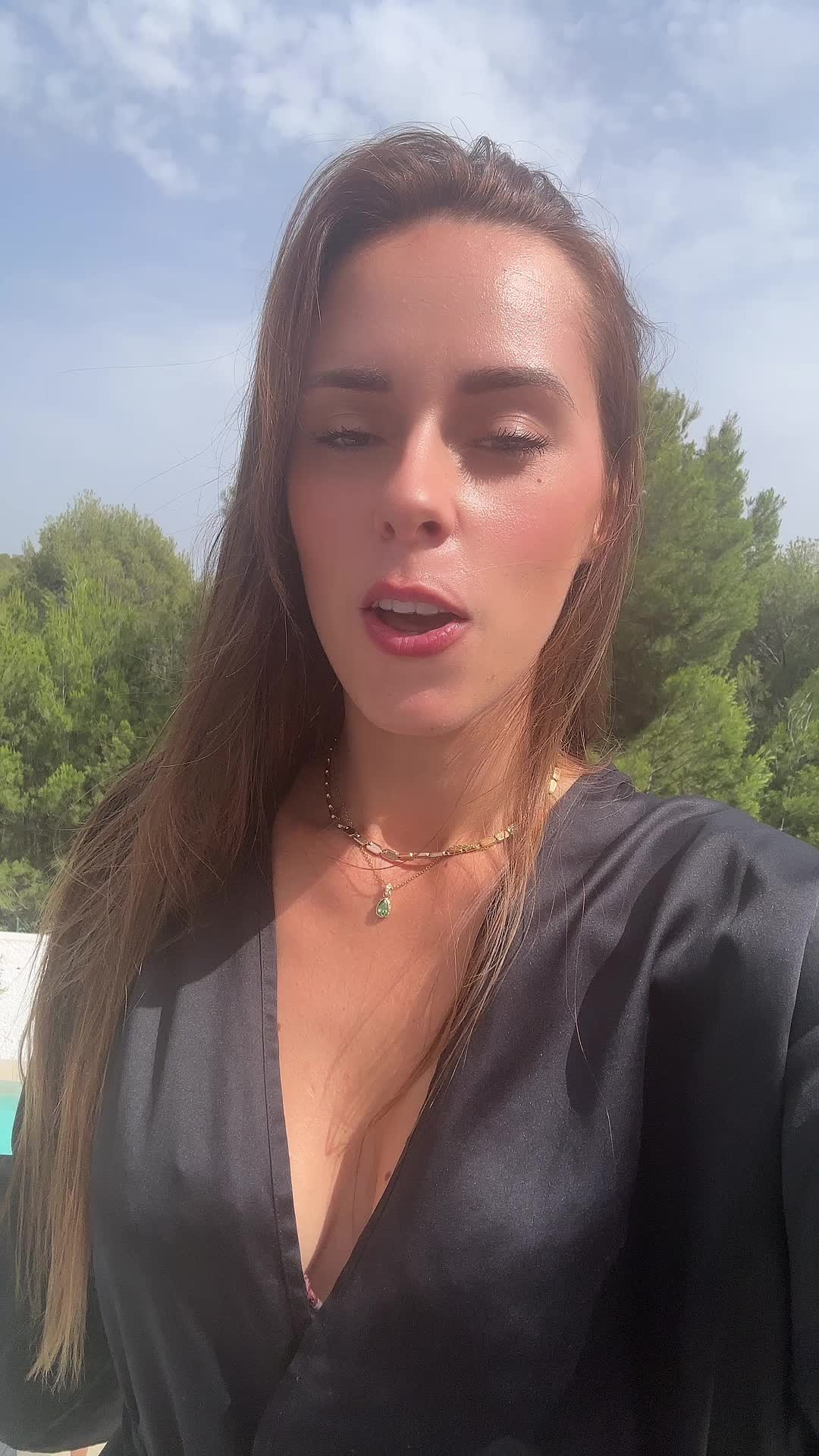@starsglowofficial