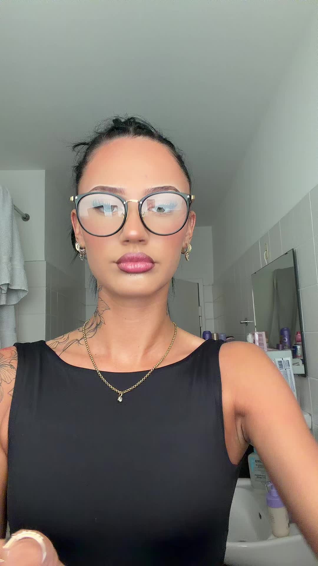 @𝔏𝔬𝔱𝔱𝔦