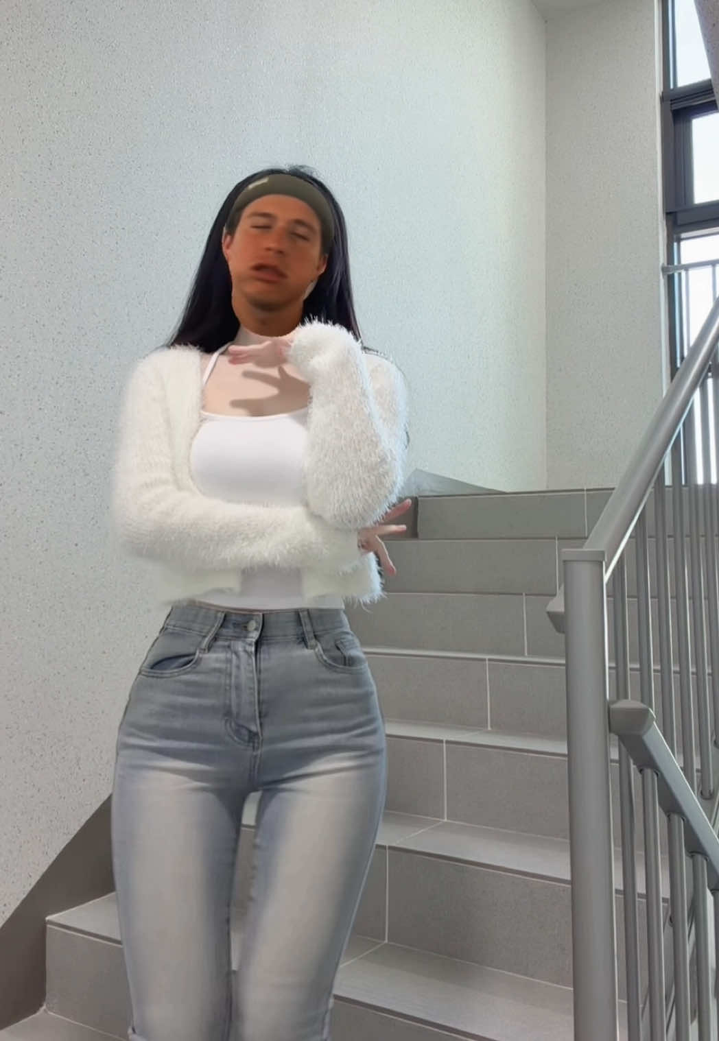 @은