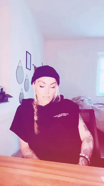 @Lanii |777🍃