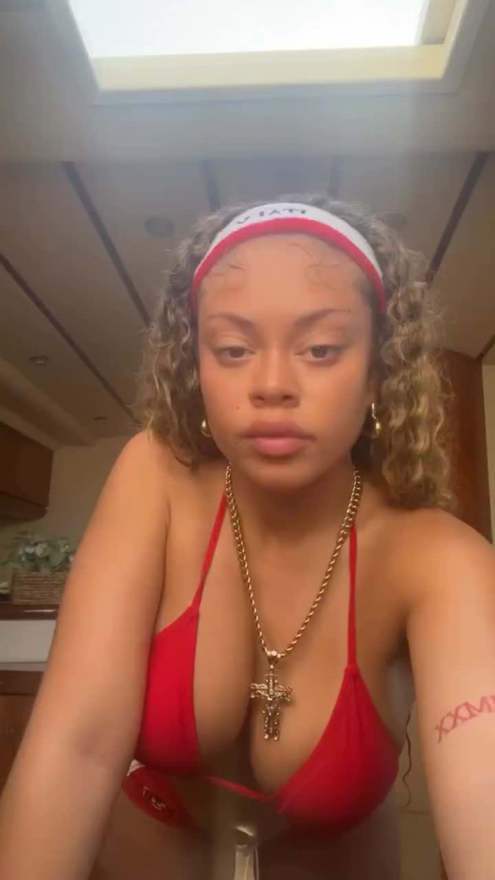 @celebsgates