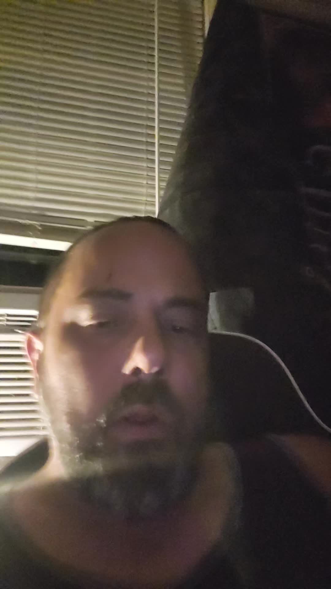 @v