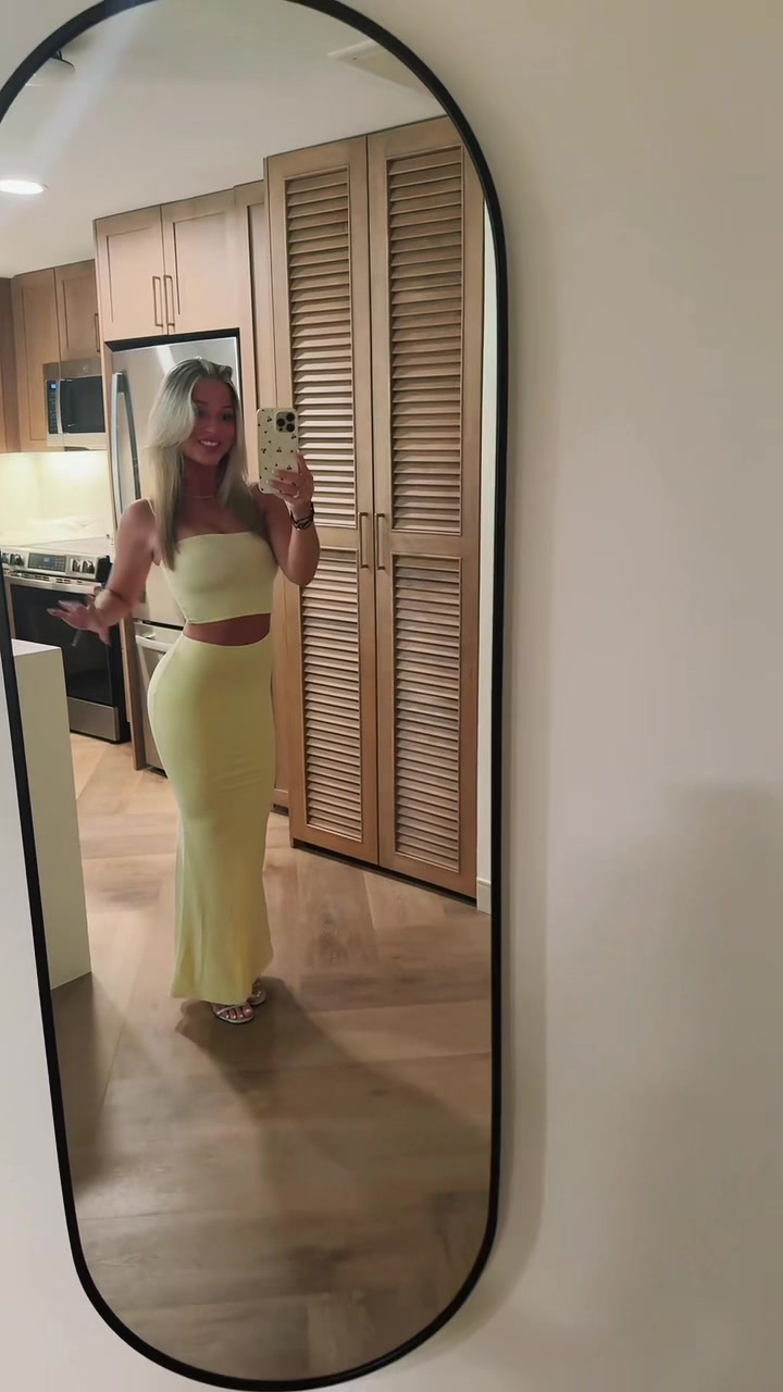 @nikki g