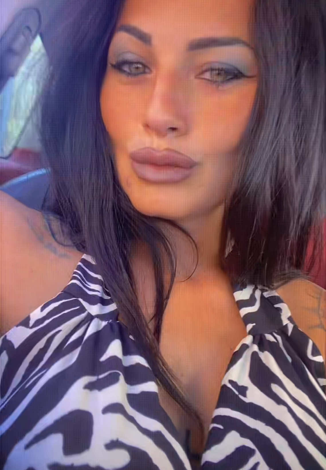 @dinacardone_official