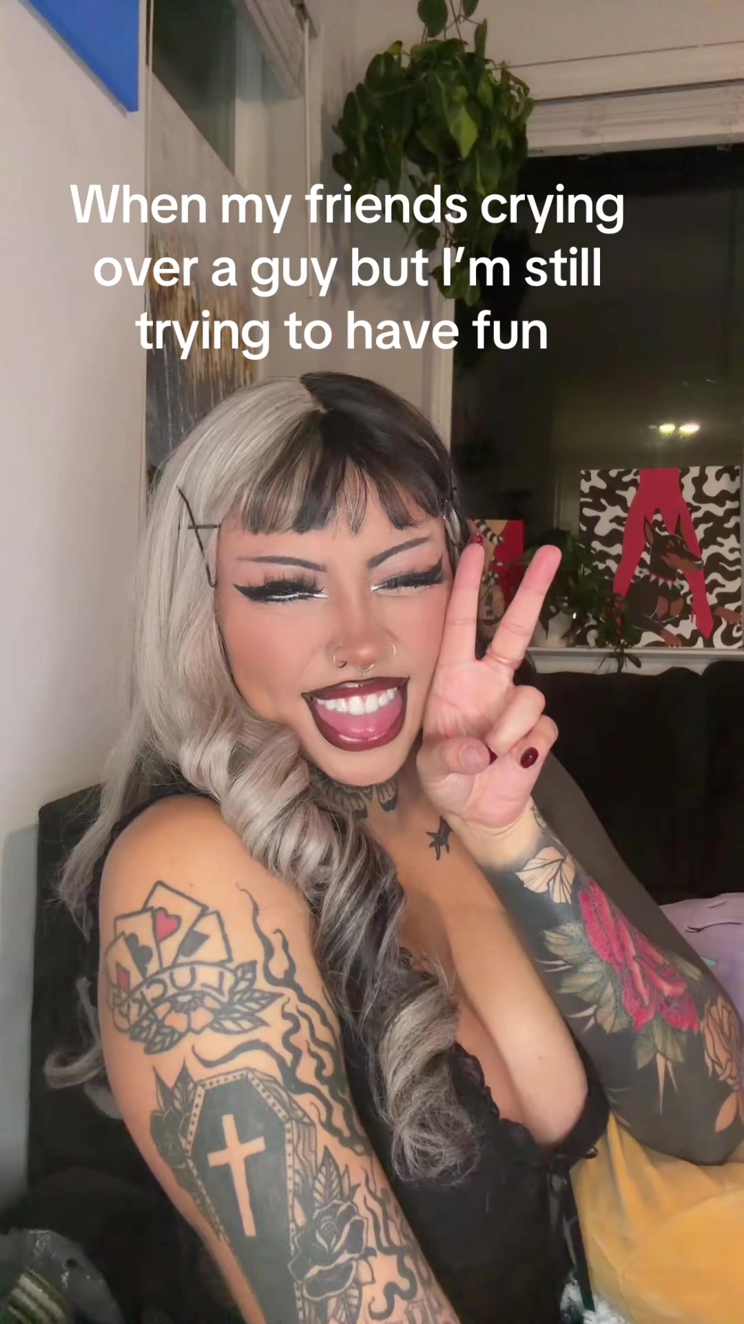 @XOXOKENI