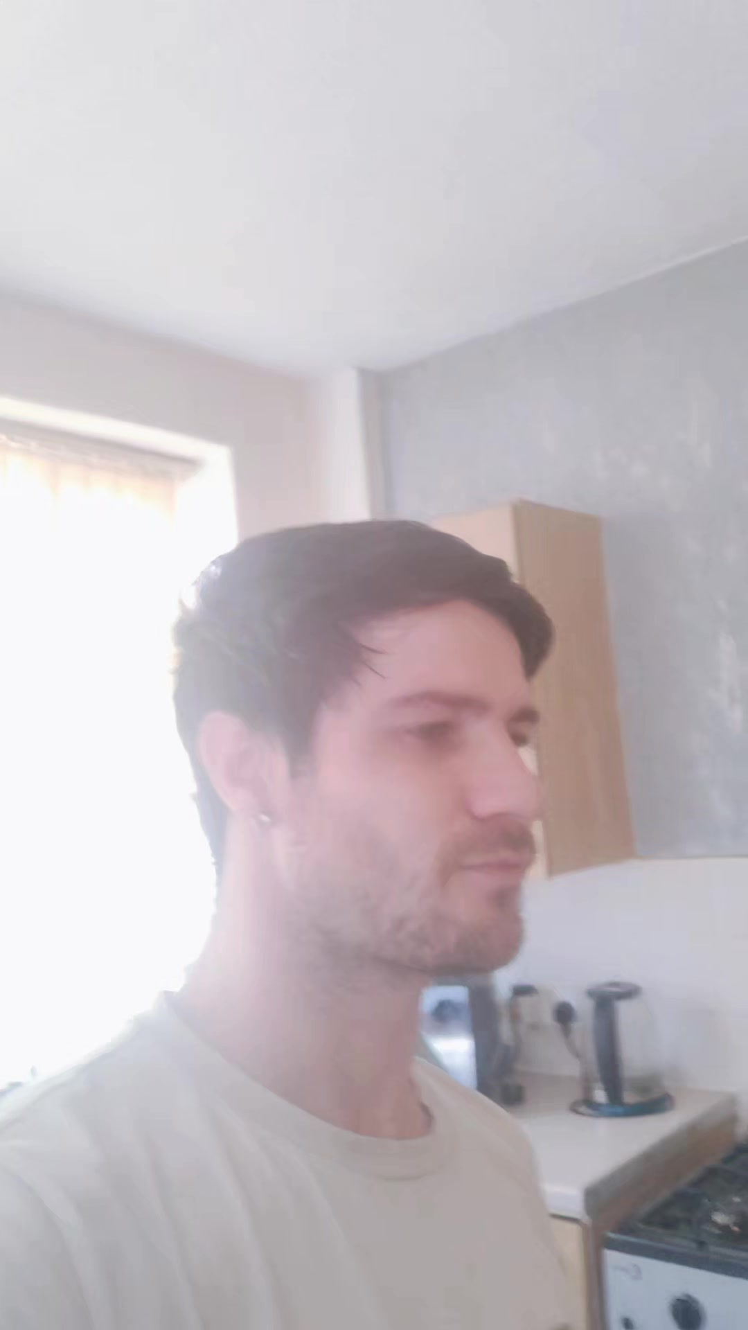 @ch3dz1992