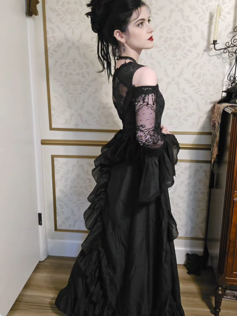 @maudlinoddity