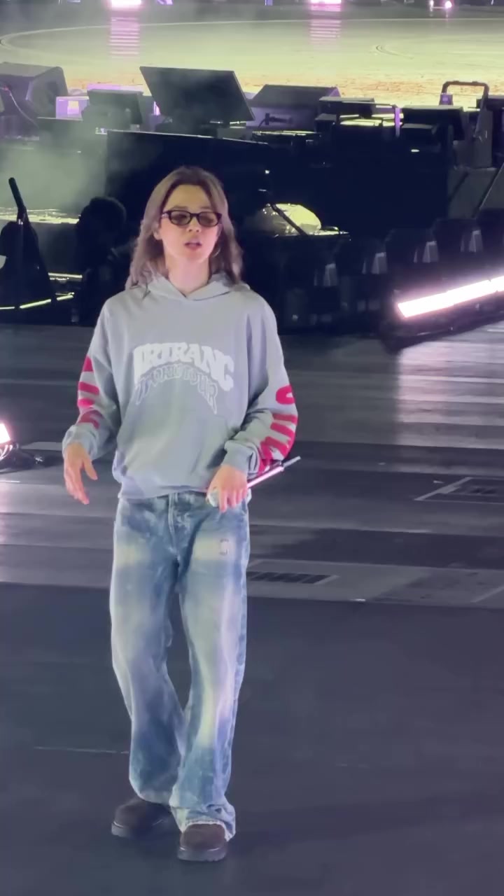 @š«§ź°Ņ į¶³įµįµā
ąæįµā·ā¦ā¦āāš