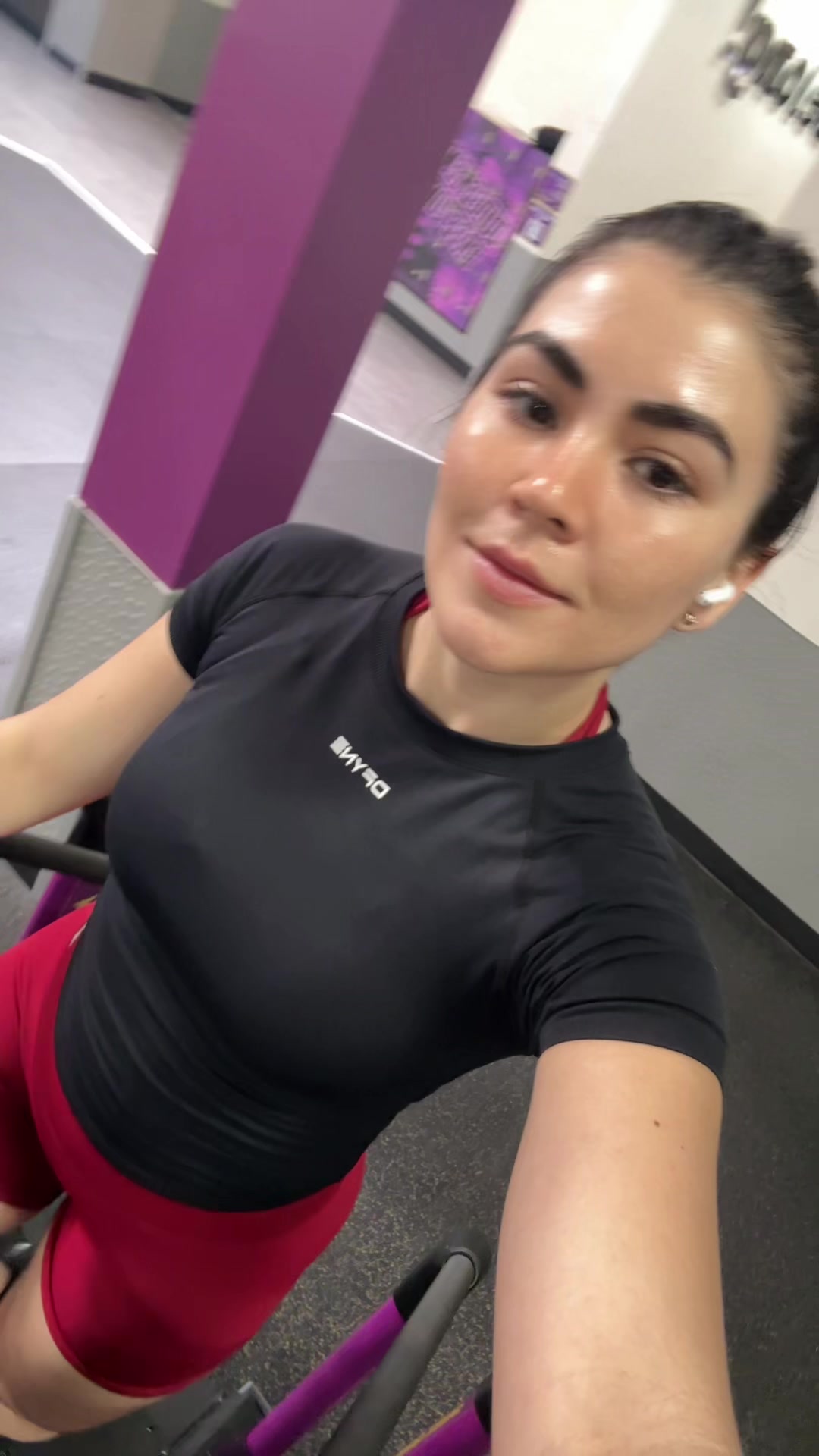 @Gabyarell