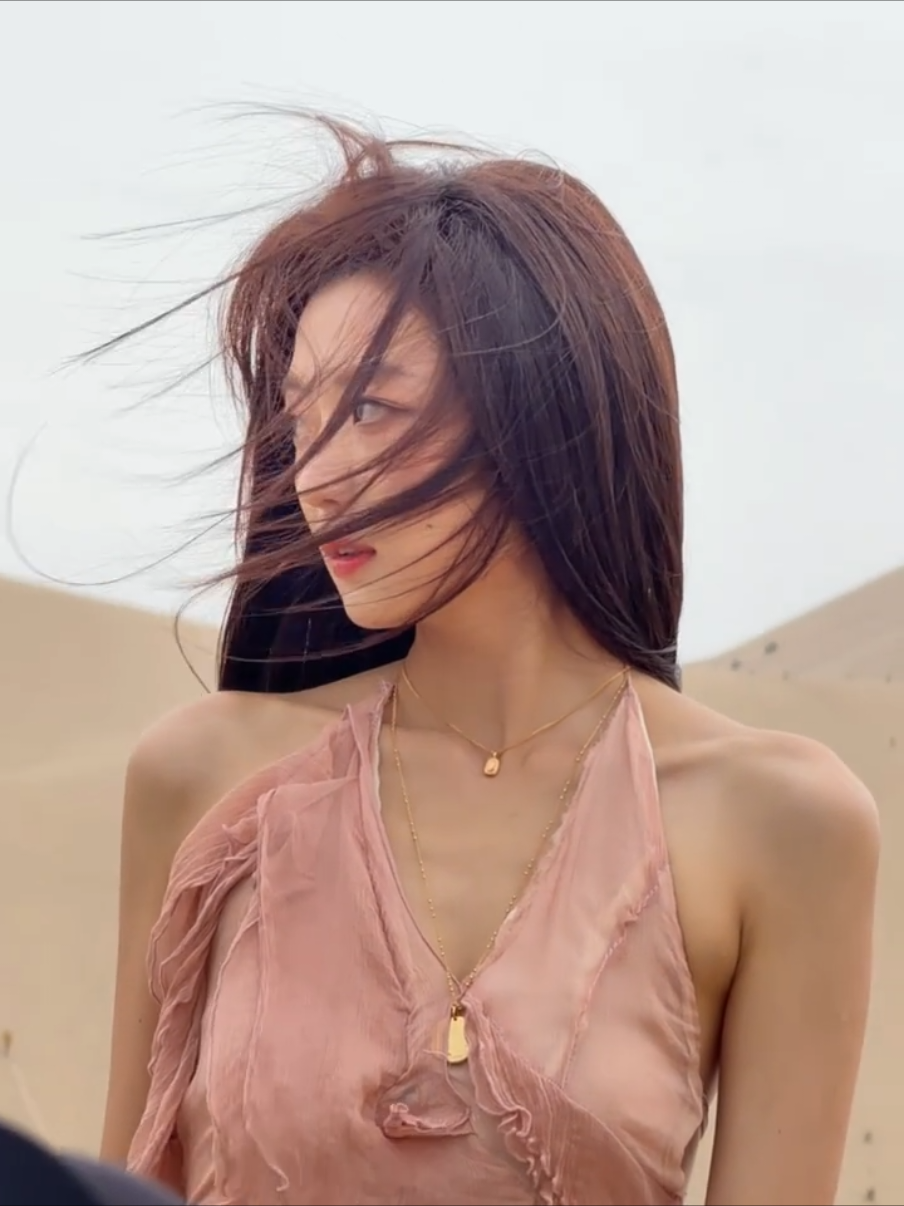 @露露