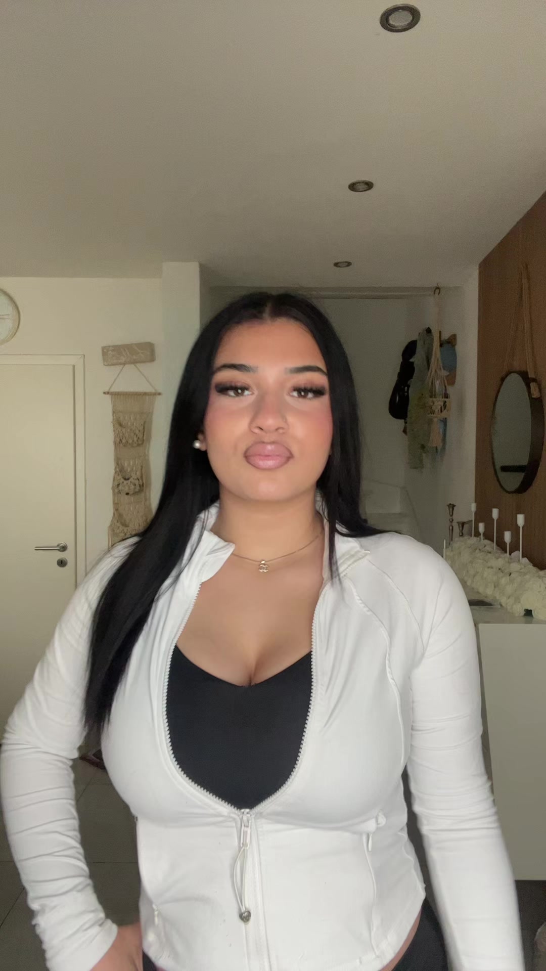 @leylazerotre1