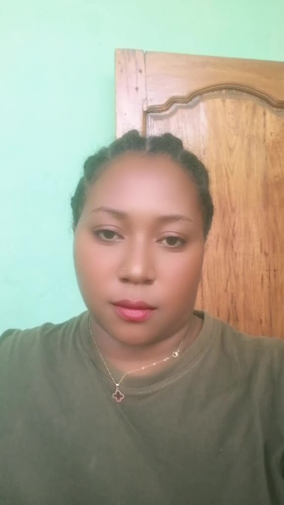 @Mariah_Florencia001